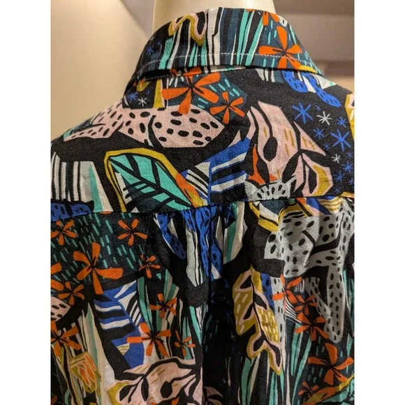 Anthropologie Margaret Jeane Leopard Top Size 6 Buttons 3/4 Sleeves Flaw - Picture 10 of 16